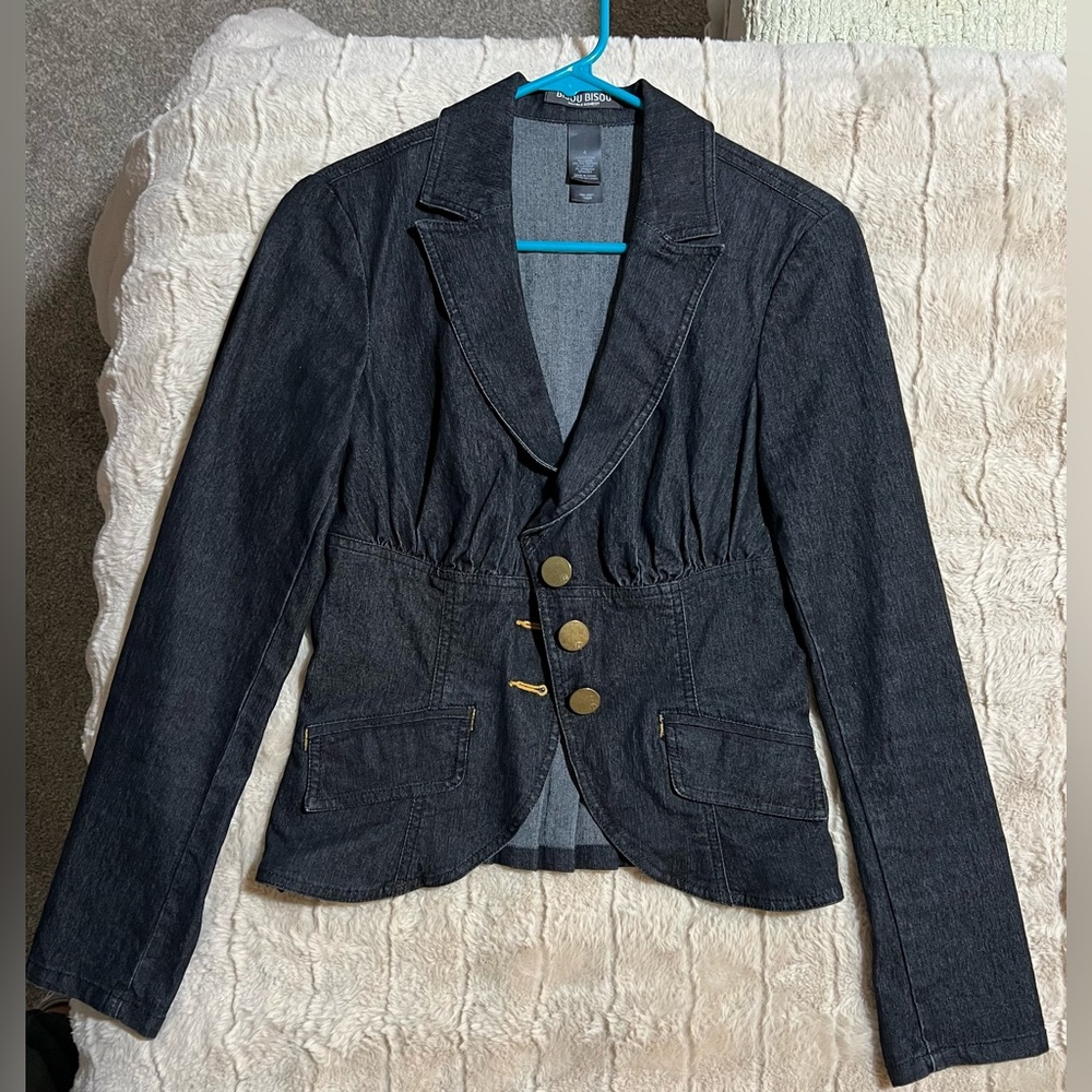 Bisou Bisou Fitted Denim Blazer